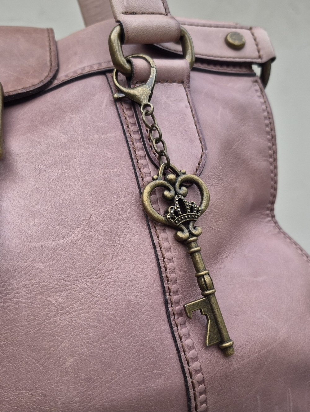 Fossil Vintage Leather Satchel Shoulder Bag - Picture 5 of 16